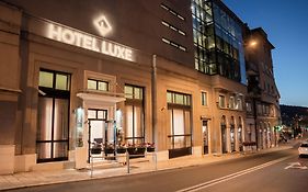 Hotel Luxe